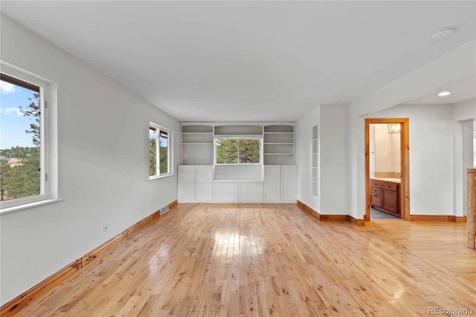 MLS Image #11 for 3919  woods road,sedalia, Colorado