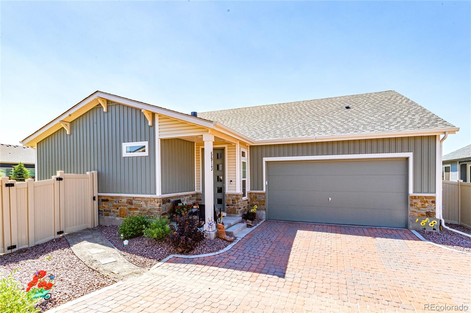 MLS Image #2 for 5913  haster grove,colorado springs, Colorado