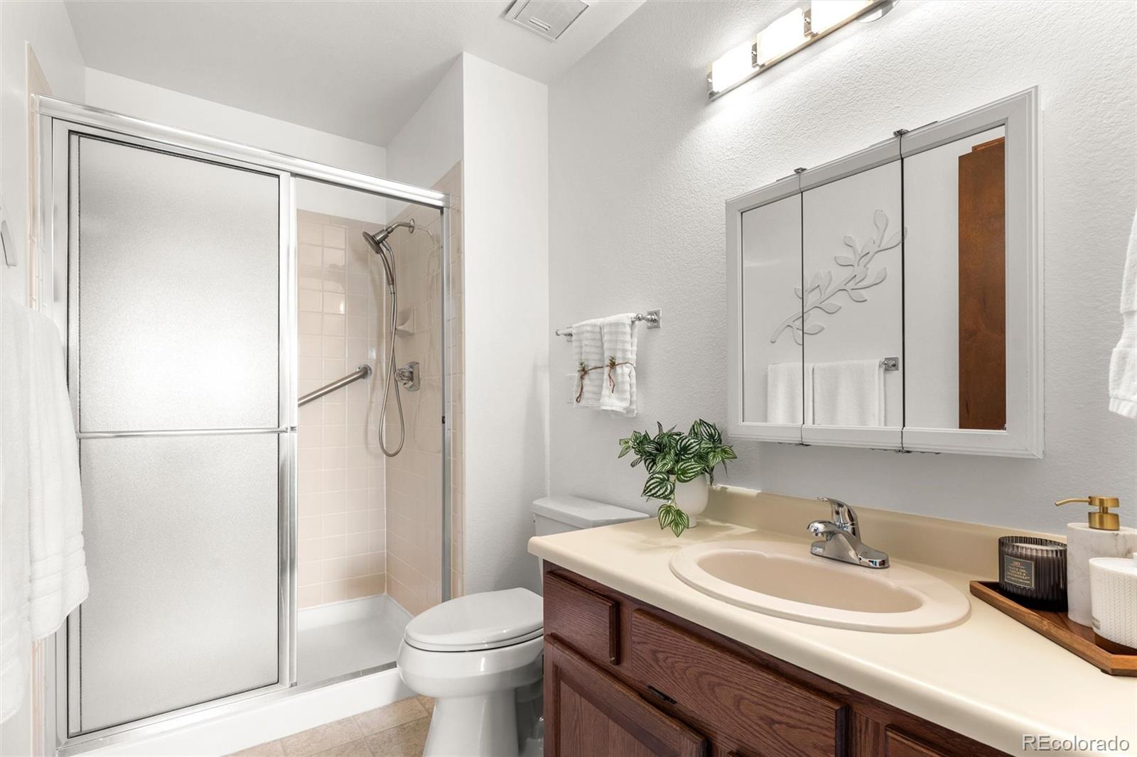 MLS Image #14 for 12565  sheridan boulevard,broomfield, Colorado