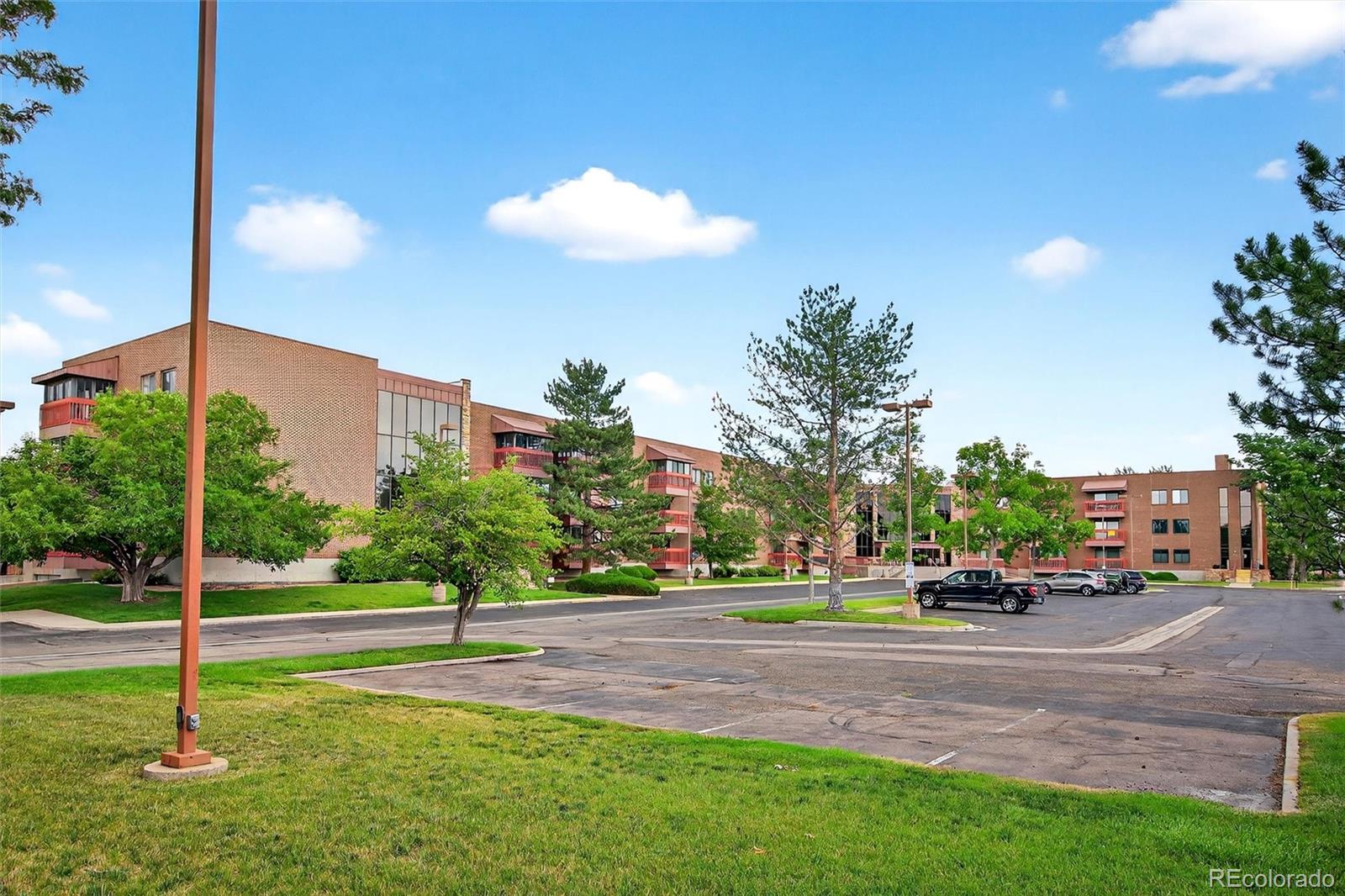 MLS Image #27 for 12565  sheridan boulevard,broomfield, Colorado