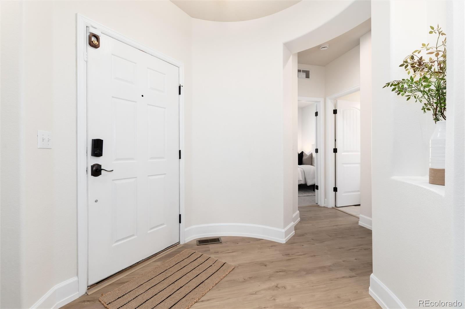 MLS Image #2 for 1458  sky rock way,castle rock, Colorado