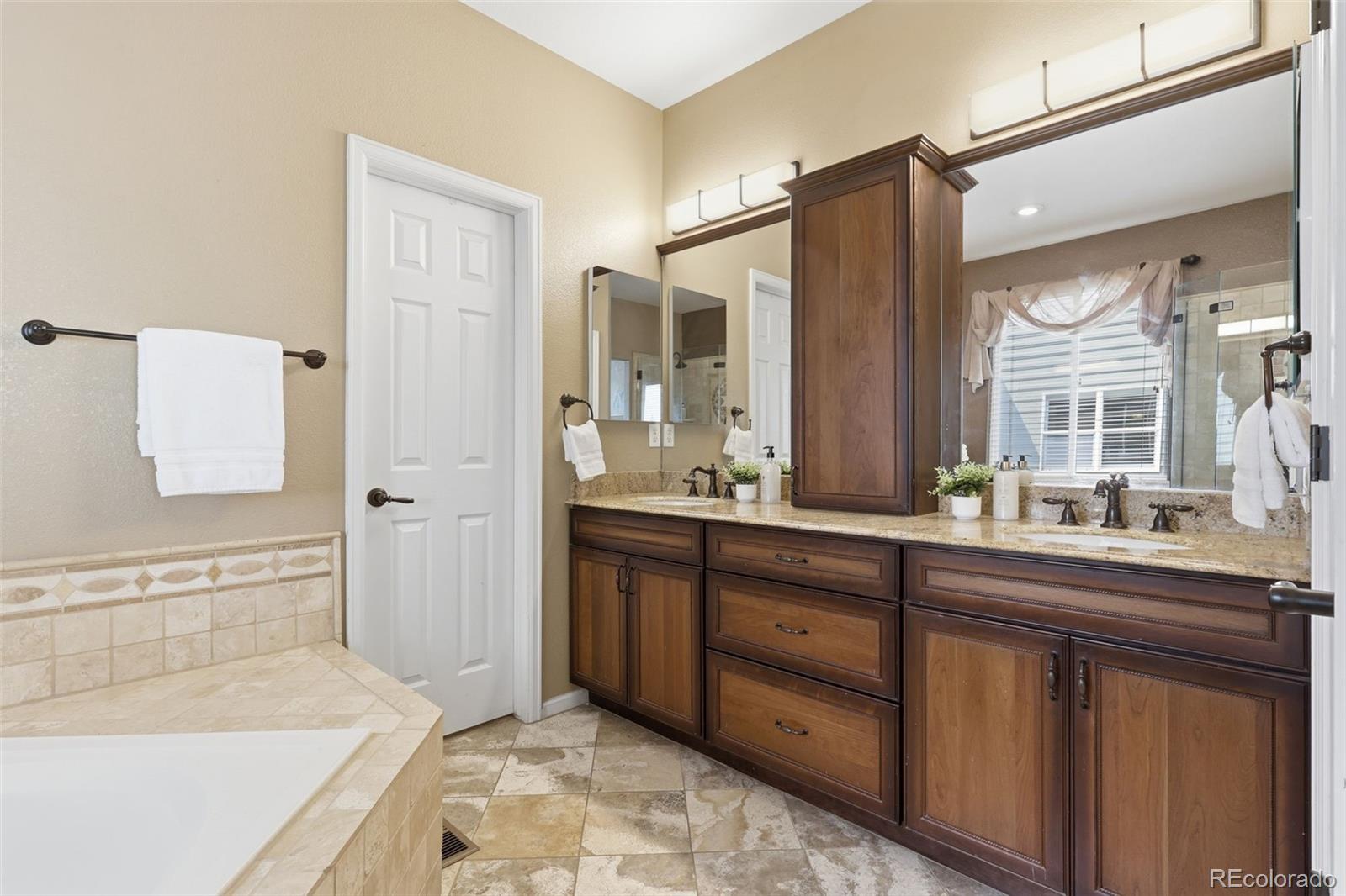 MLS Image #21 for 7471 s curtice court,littleton, Colorado