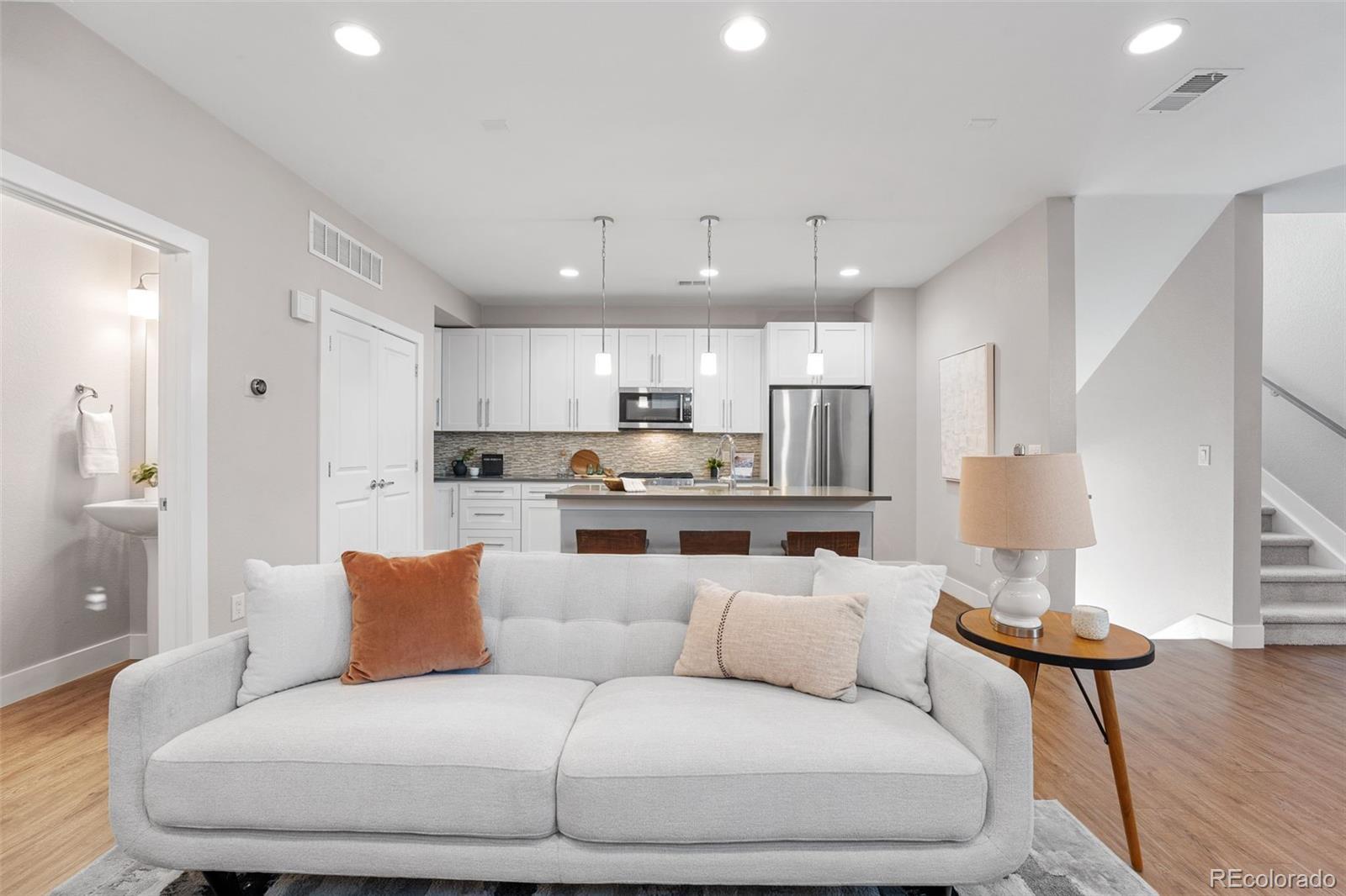 MLS Image #11 for 1245 n utica street,denver, Colorado