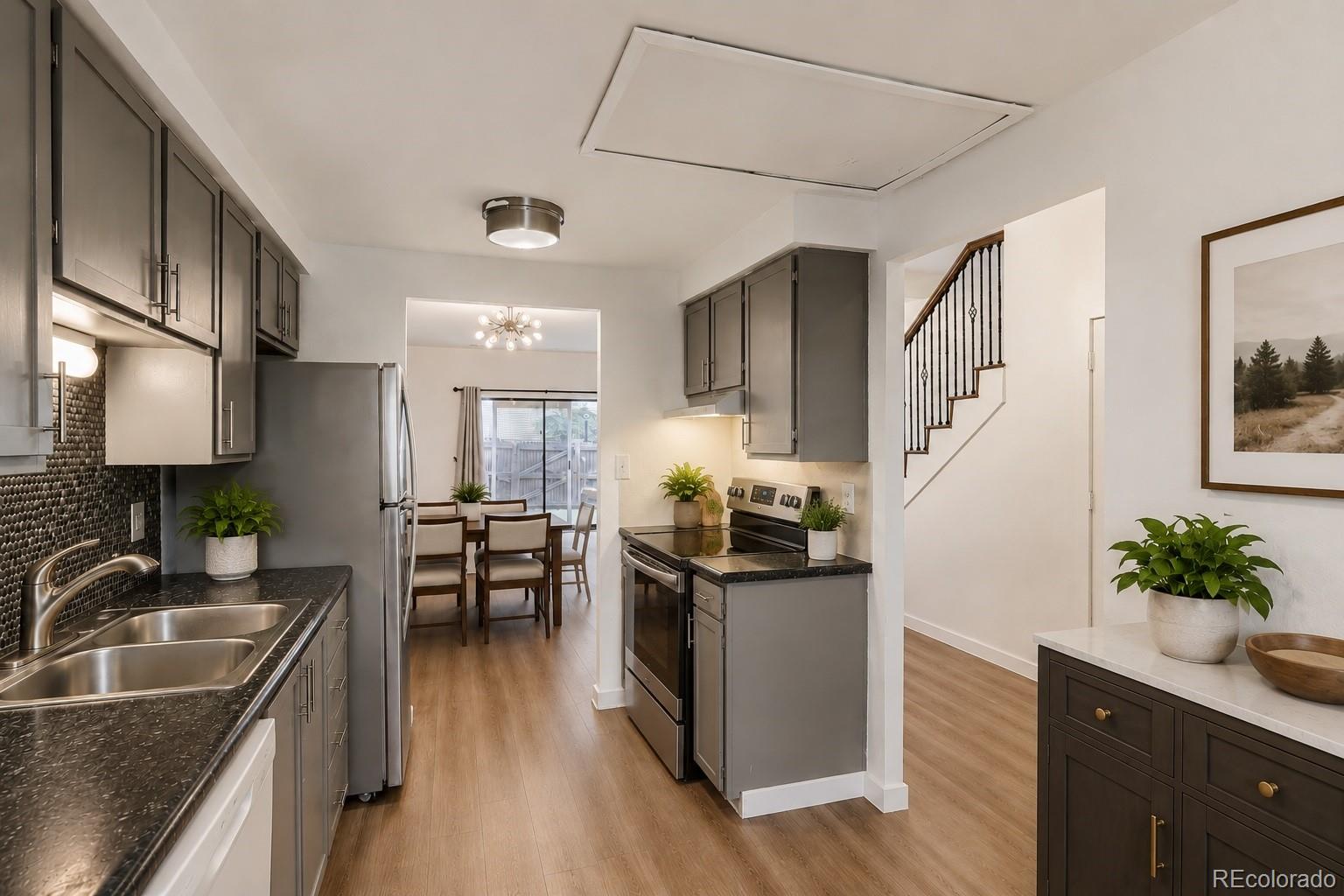 MLS Image #6 for 7250  eastmoor drive,denver, Colorado