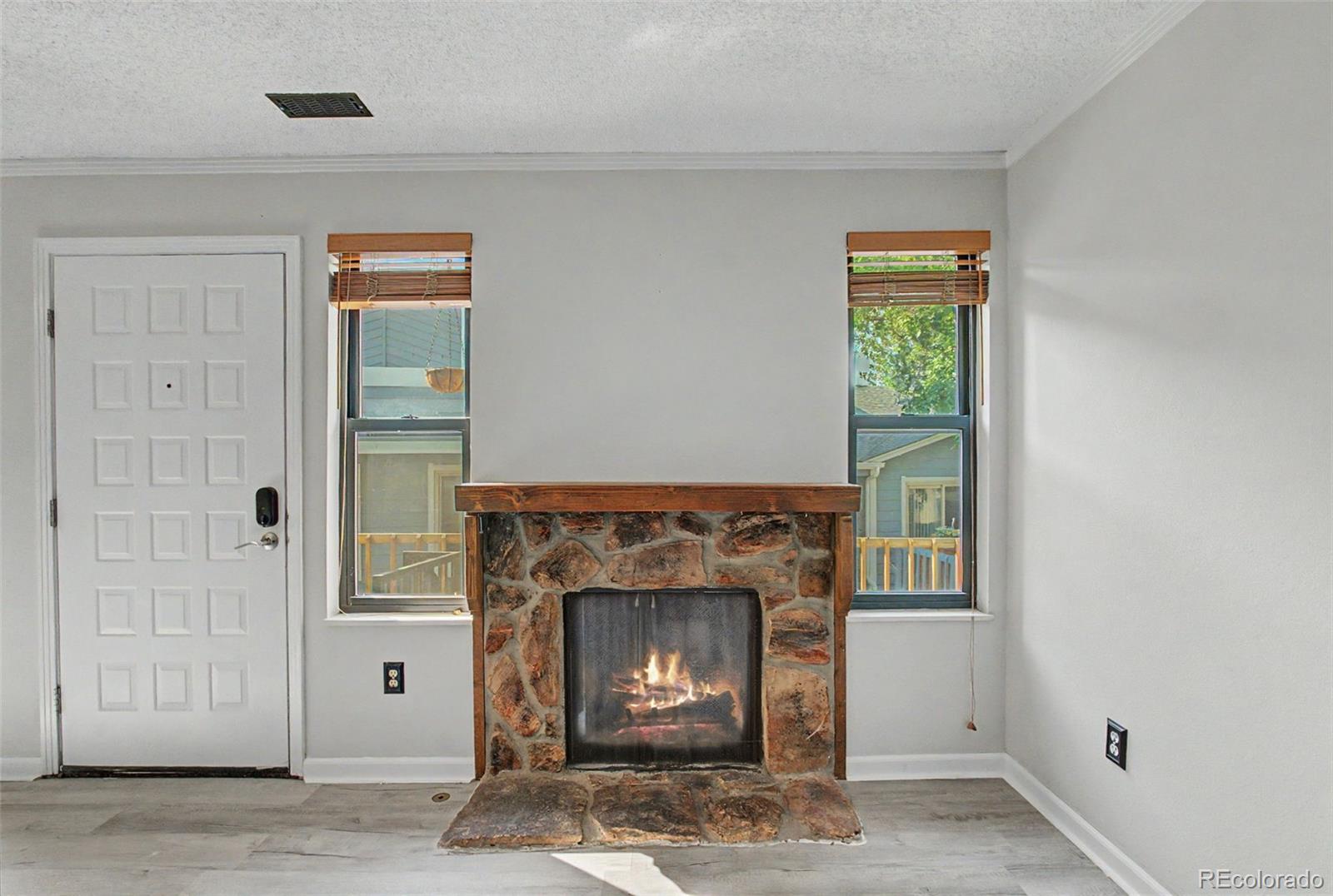MLS Image #4 for 2628  hearthwood lane,colorado springs, Colorado