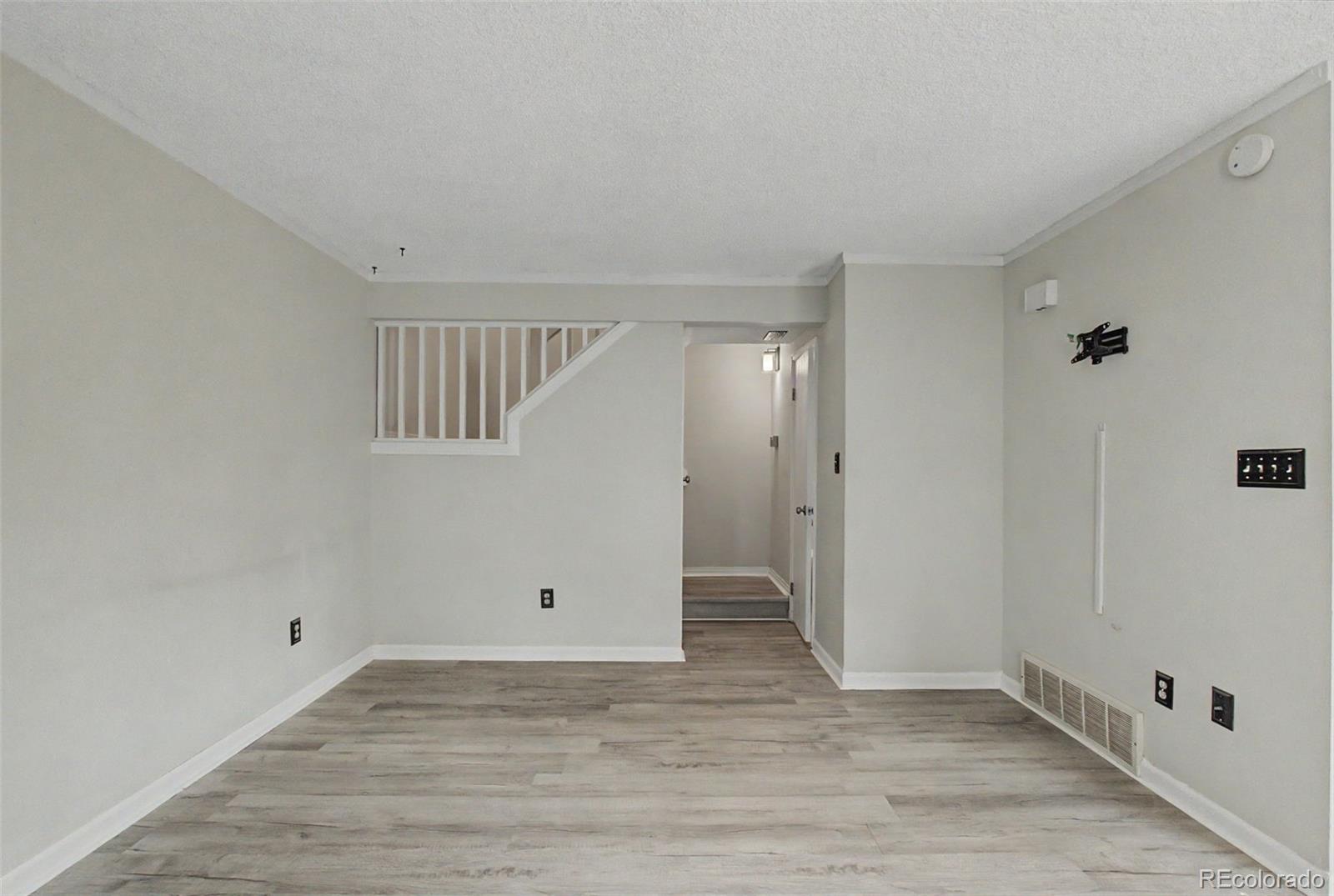 MLS Image #6 for 2628  hearthwood lane,colorado springs, Colorado