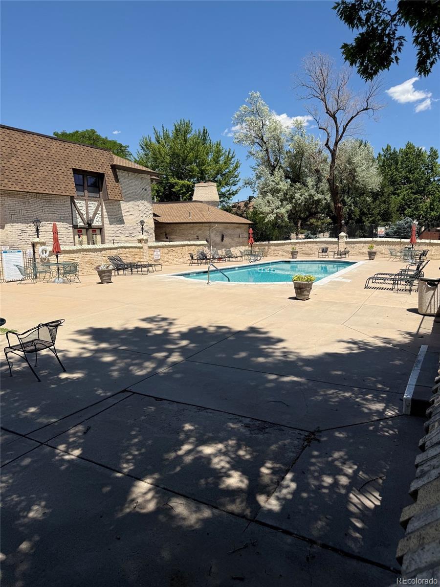 MLS Image #11 for 4250 s olive street,denver, Colorado
