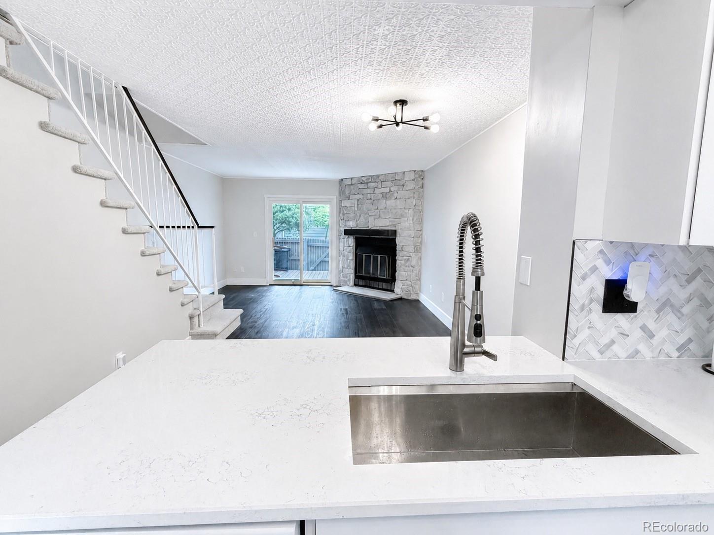 MLS Image #3 for 10818  summerset way,parker, Colorado