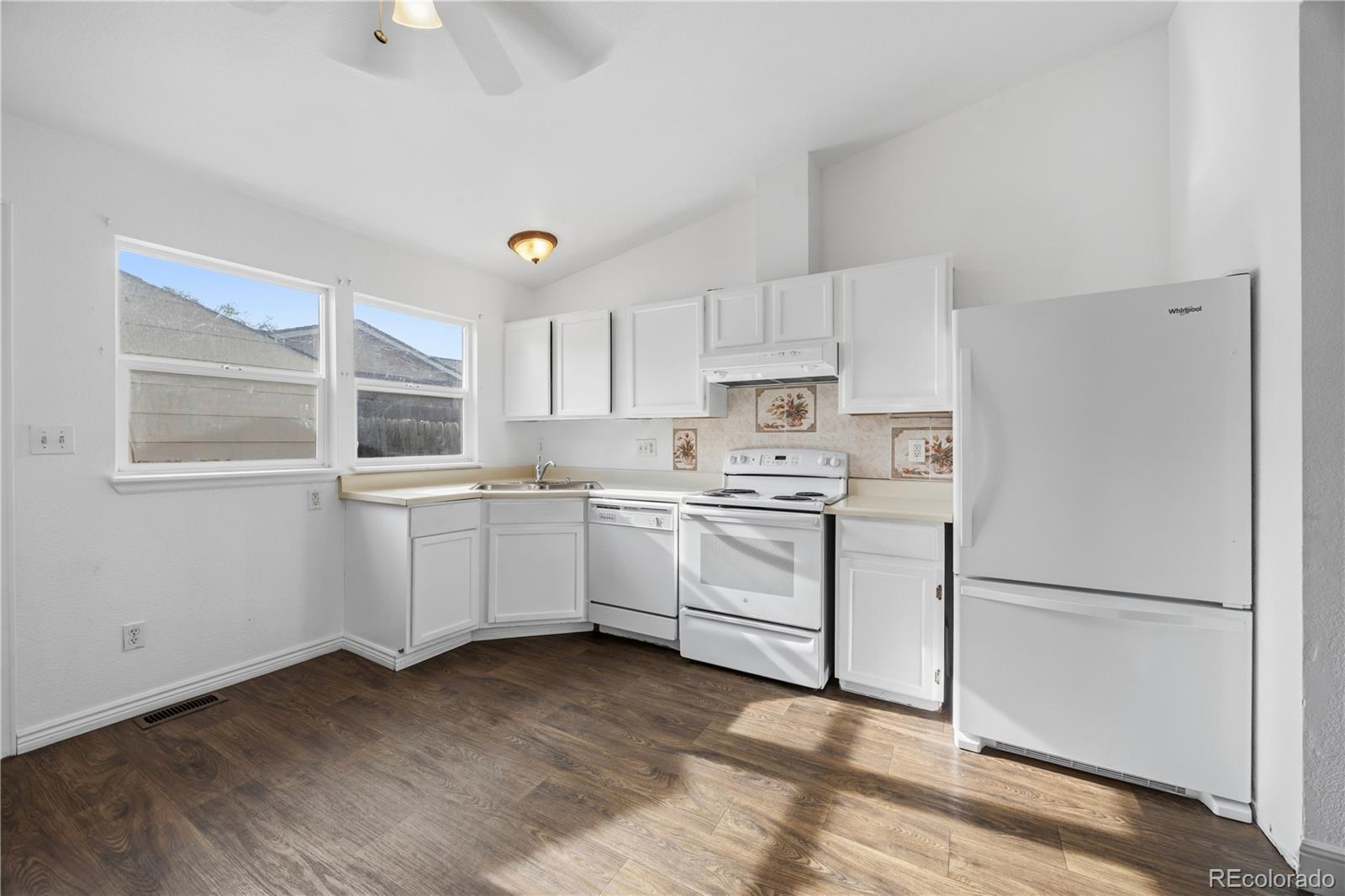 MLS Image #7 for 4501 w alaska place,denver, Colorado