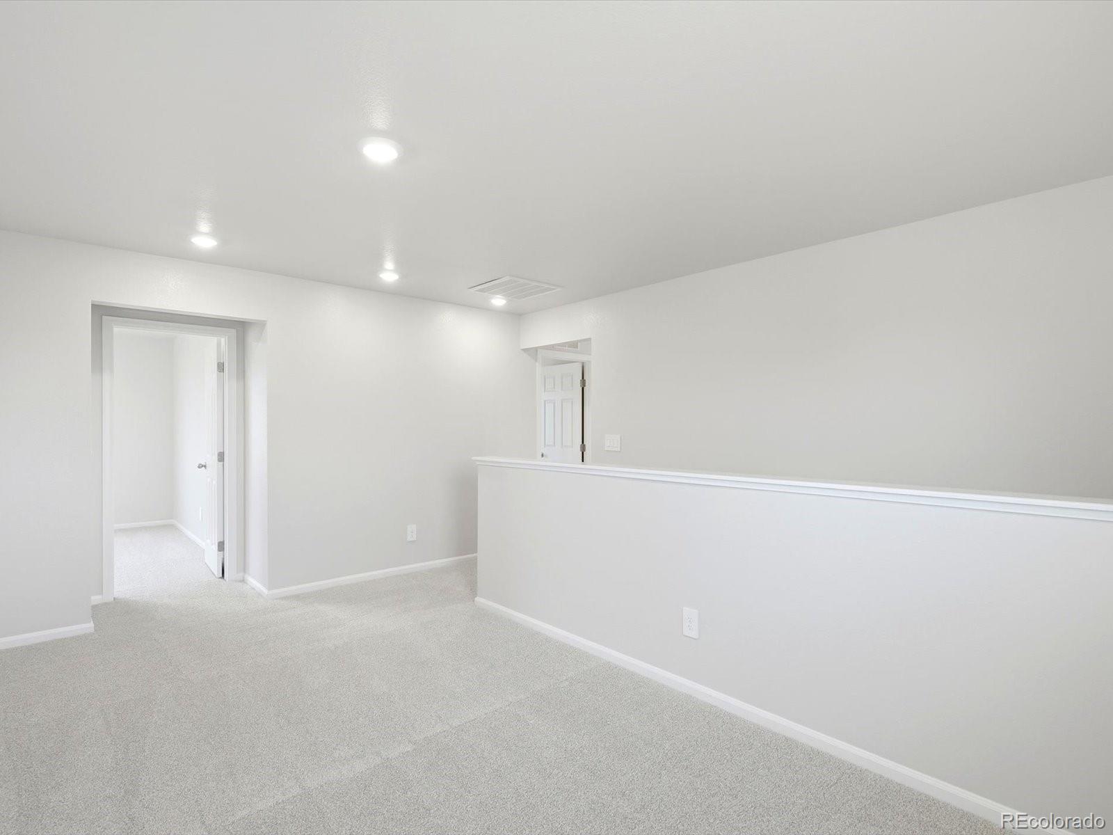 MLS Image #18 for 4621  sunsplash way,johnstown, Colorado