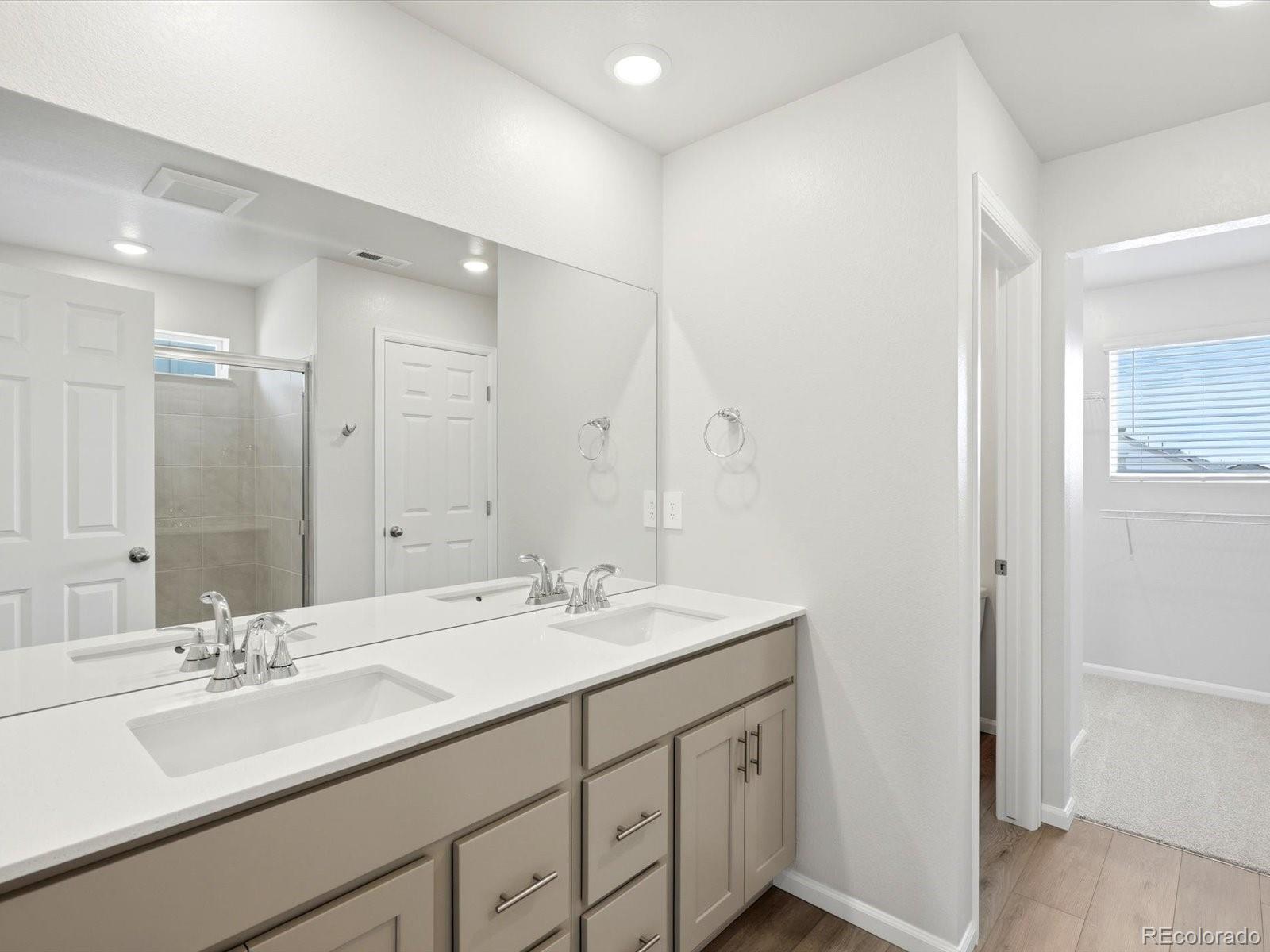 MLS Image #21 for 4621  sunsplash way,johnstown, Colorado