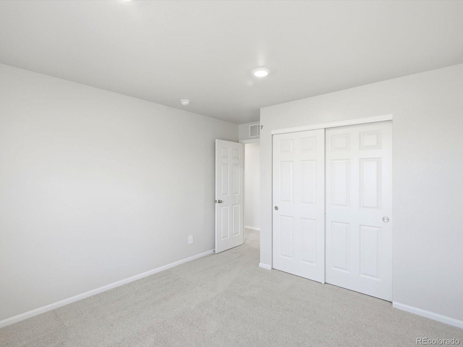 MLS Image #27 for 4621  sunsplash way,johnstown, Colorado