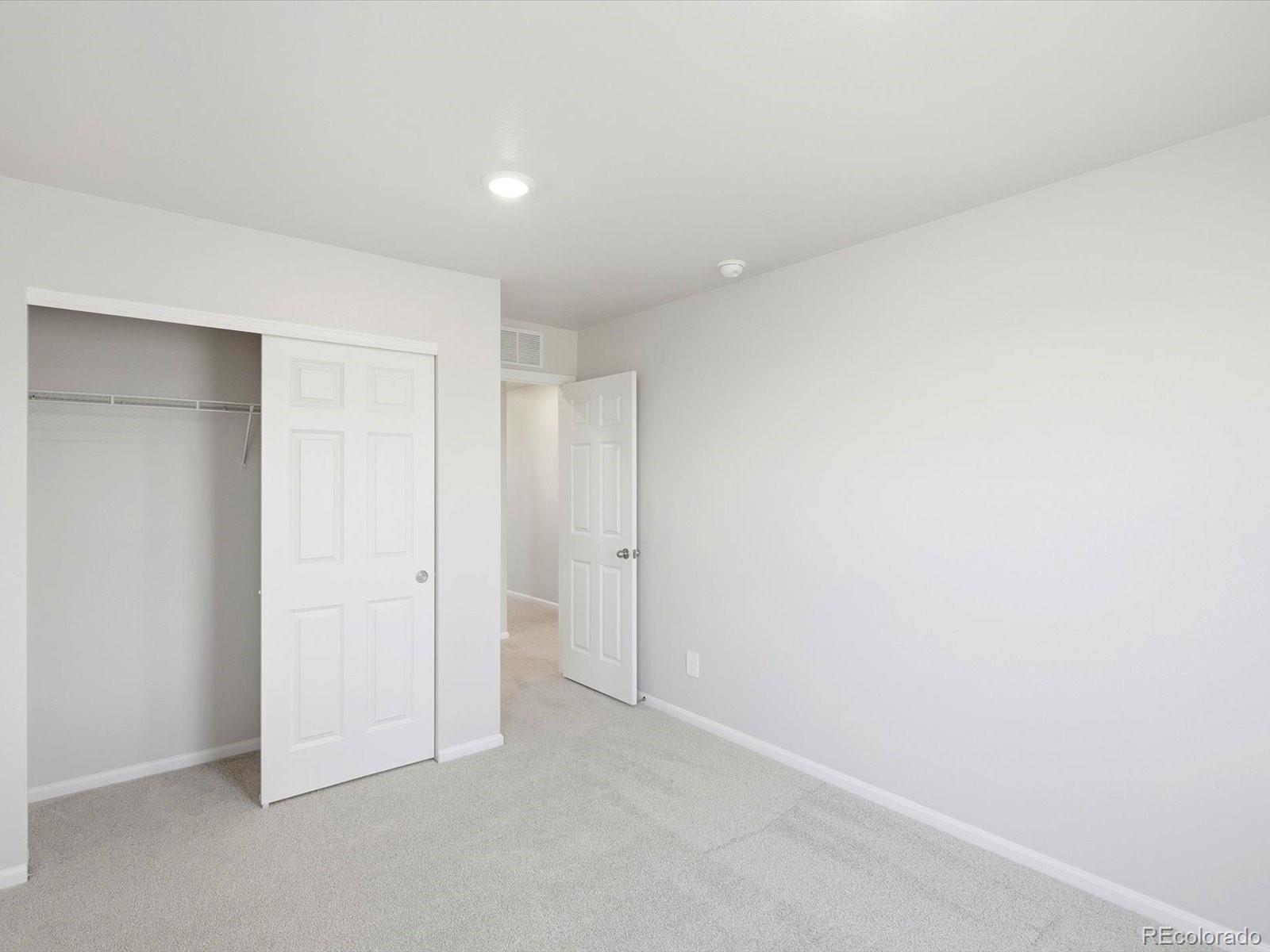 MLS Image #29 for 4621  sunsplash way,johnstown, Colorado