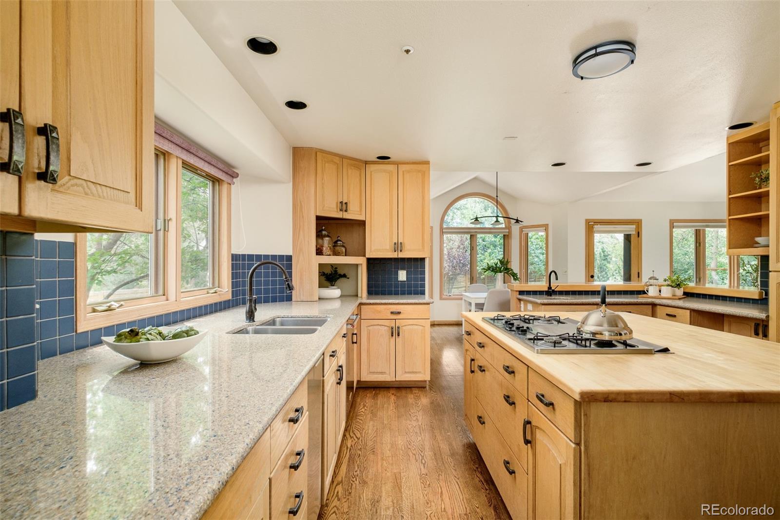 MLS Image #6 for 1127  juniper avenue,boulder, Colorado