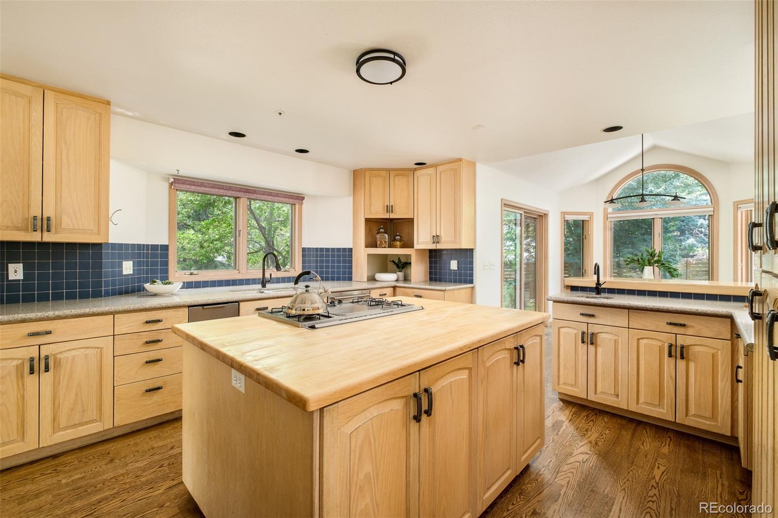MLS Image #7 for 1127  juniper avenue,boulder, Colorado