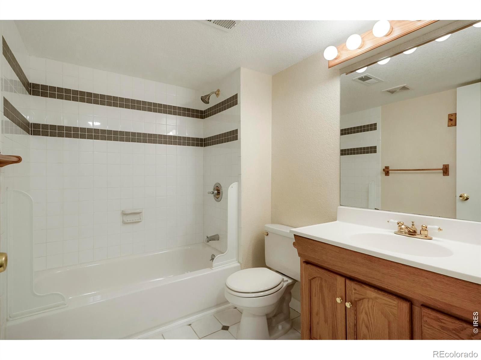 MLS Image #15 for 11554  community center drive 28,northglenn, Colorado