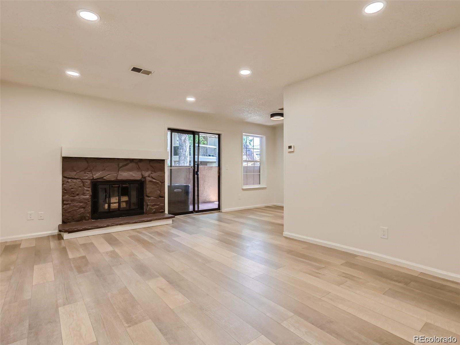 MLS Image #10 for 10920 w florida avenue,denver, Colorado