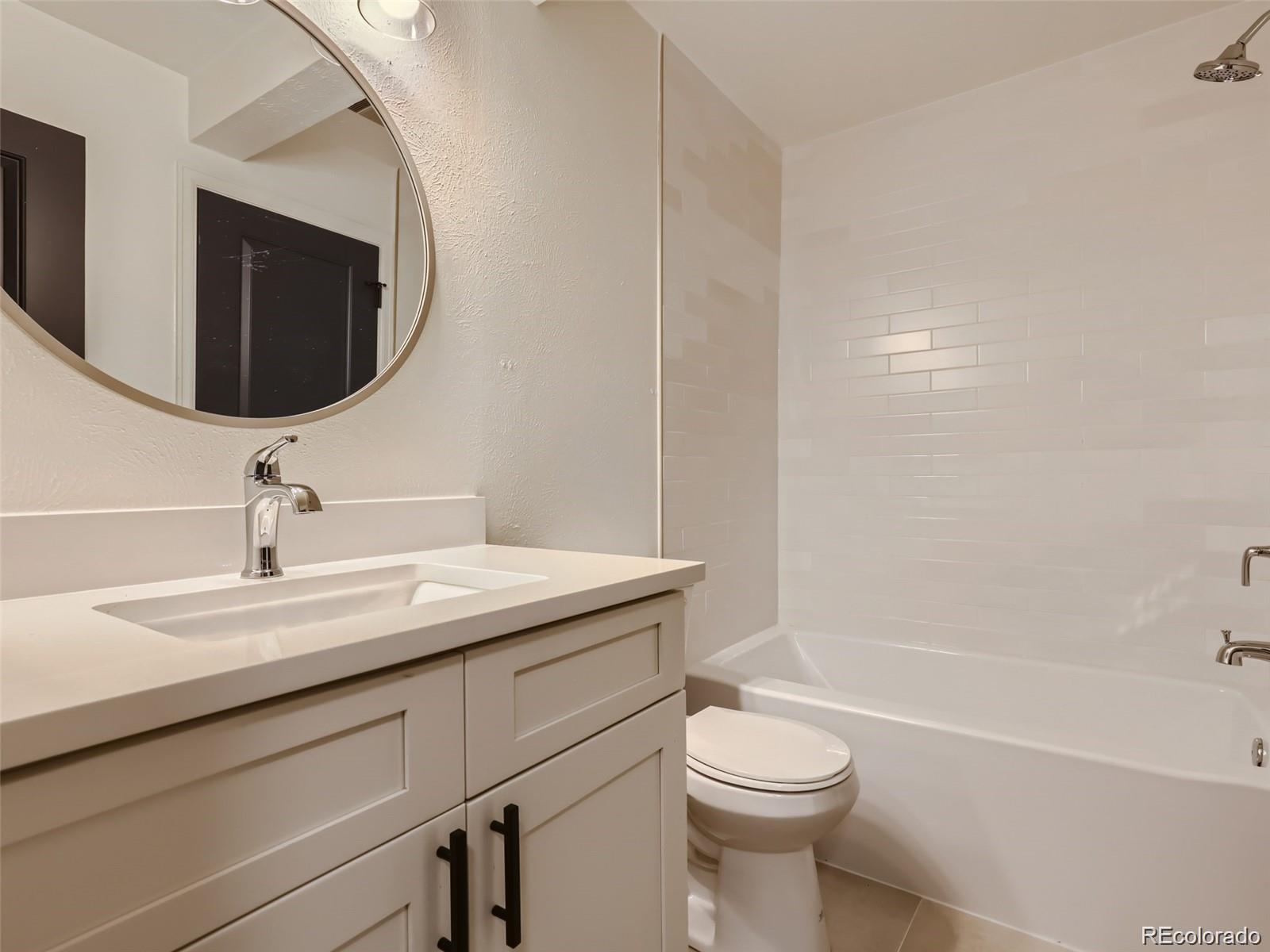 MLS Image #7 for 10920 w florida avenue,denver, Colorado