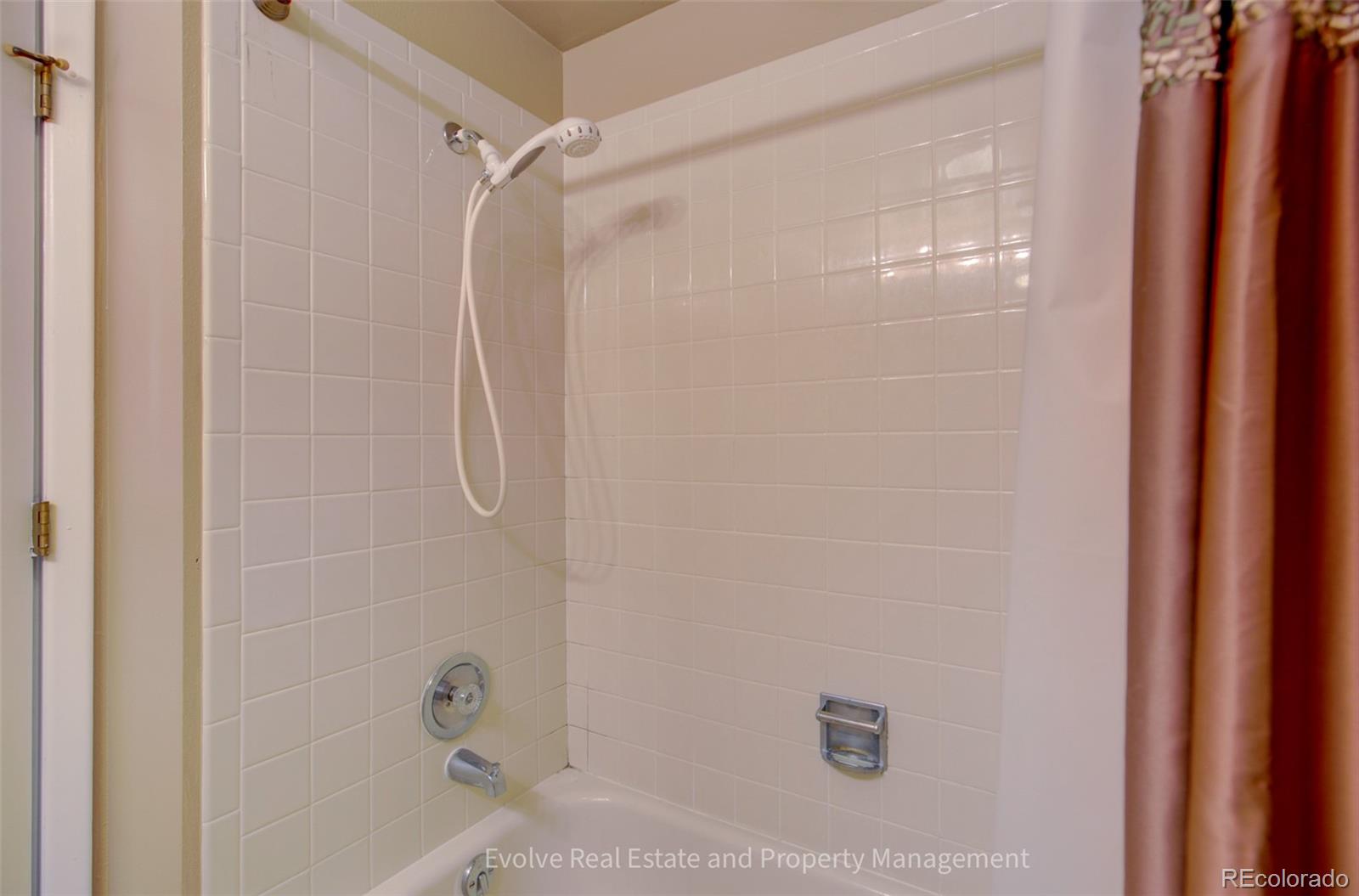 MLS Image #22 for 14196 e radcliff circle,aurora, Colorado