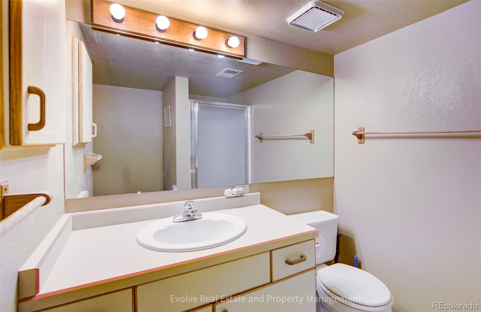 MLS Image #32 for 14196 e radcliff circle,aurora, Colorado