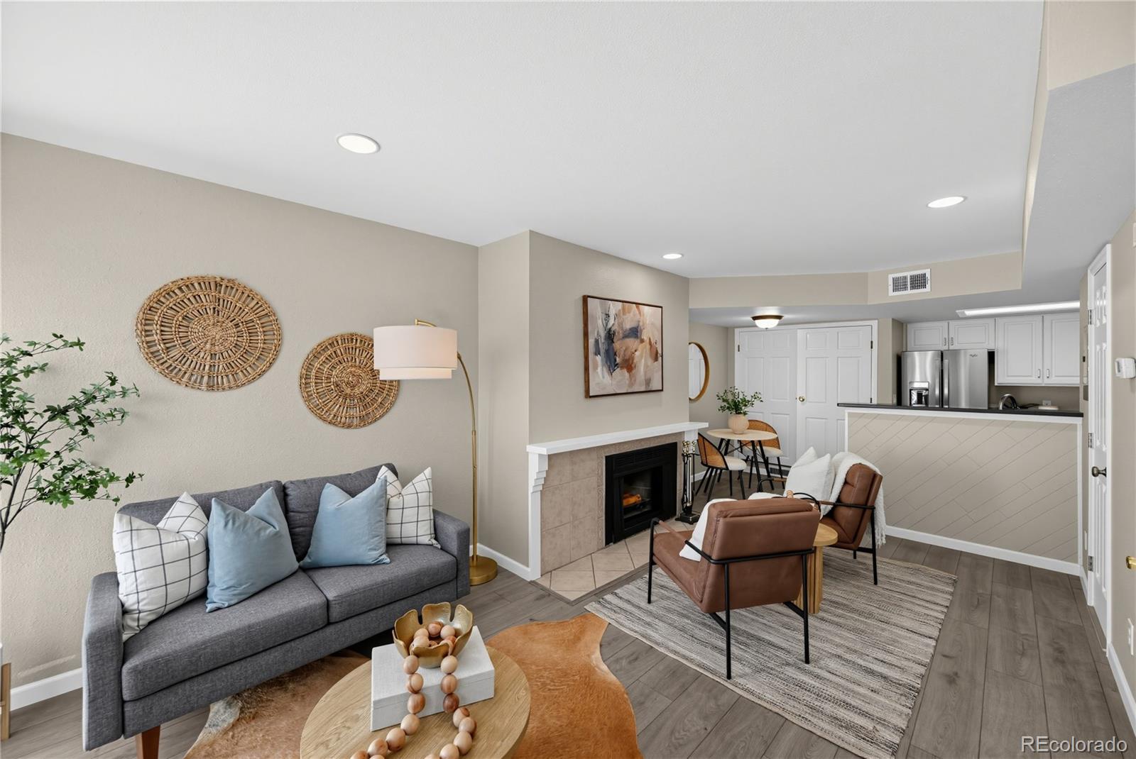 MLS Image #4 for 17000 e ford drive 213,aurora, Colorado