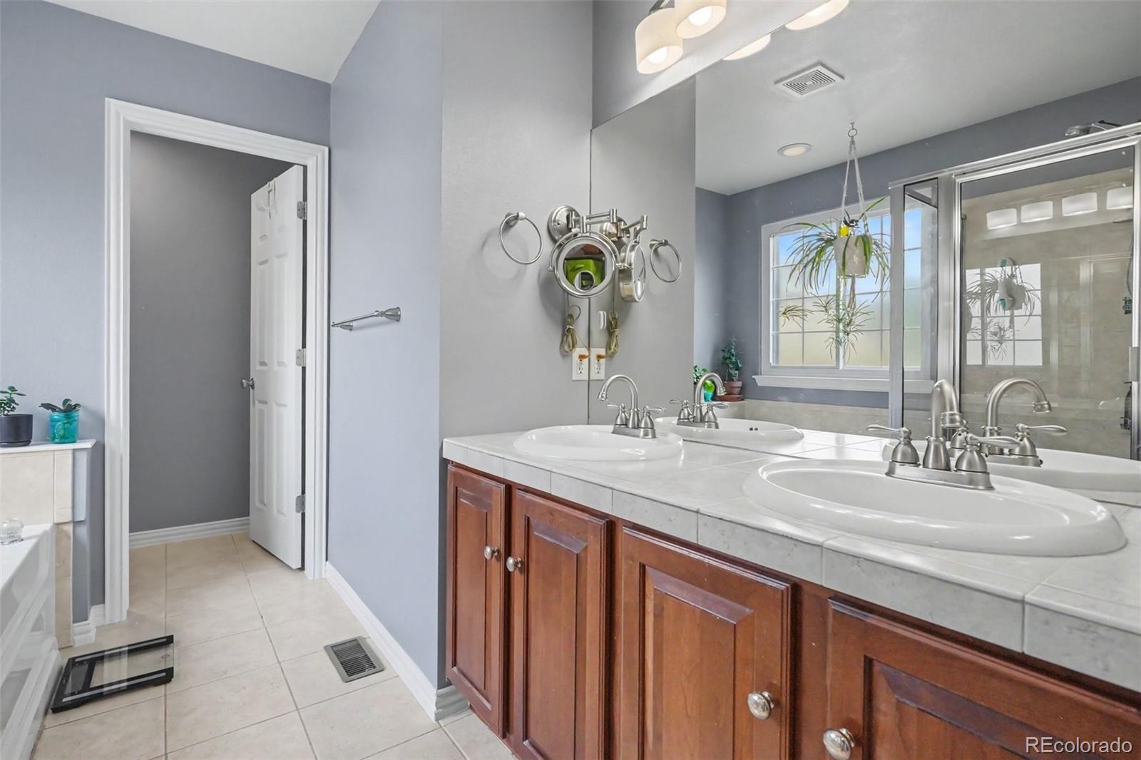 MLS Image #19 for 5155 w quincy avenue,denver, Colorado