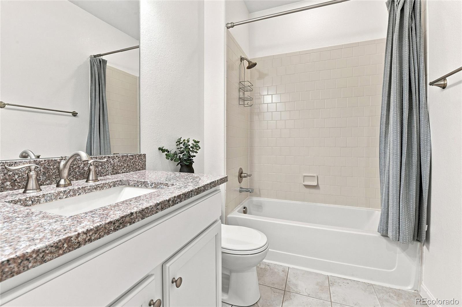 MLS Image #22 for 200 s langdale court,aurora, Colorado