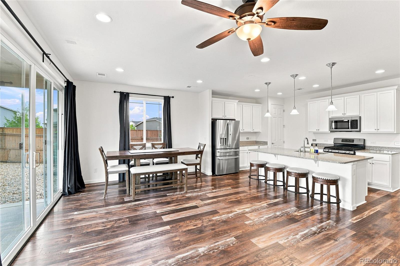 MLS Image #6 for 200 s langdale court,aurora, Colorado