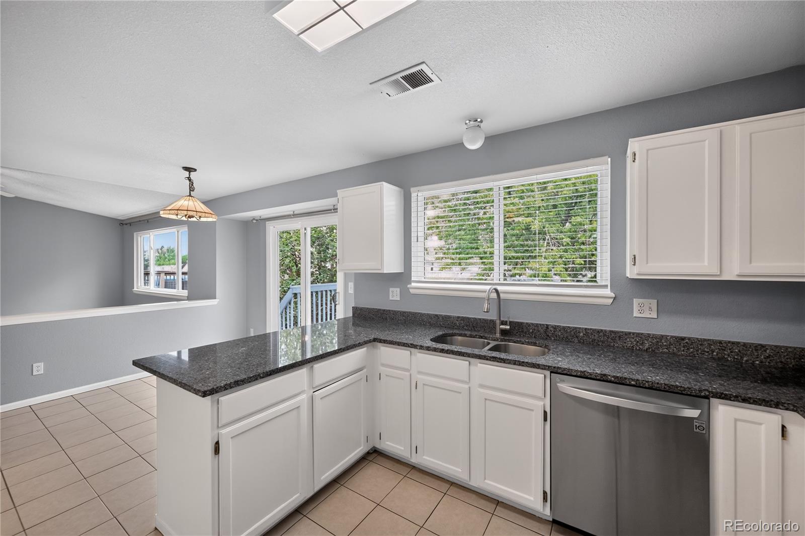 MLS Image #12 for 10452  hyacinth street,littleton, Colorado