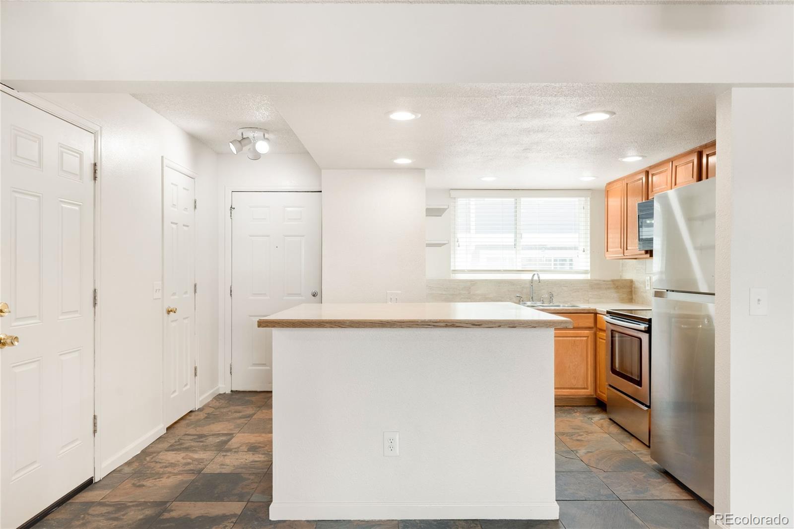 MLS Image #4 for 6545 w 84th way,arvada, Colorado