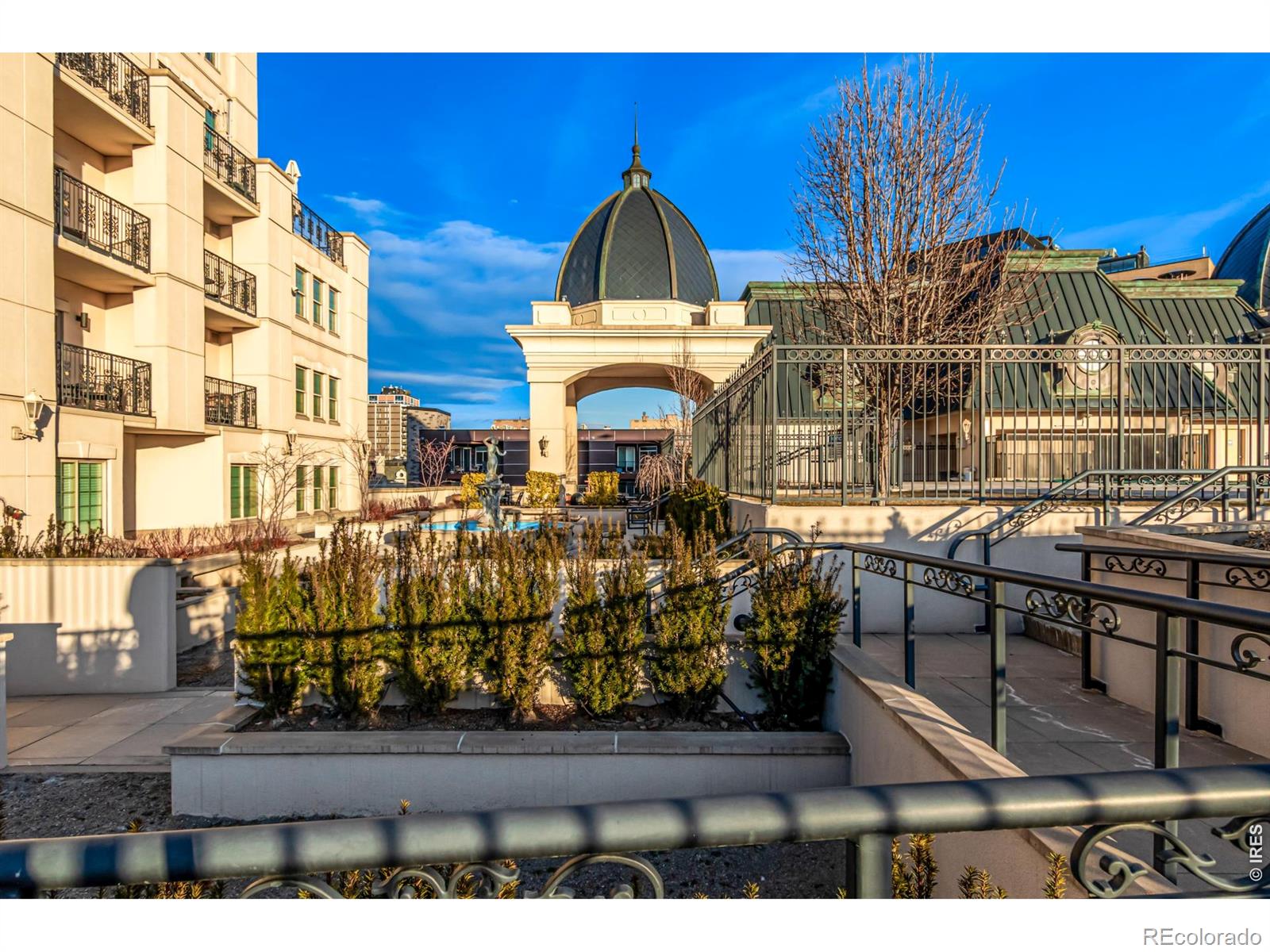 MLS Image #27 for 975 n lincoln street,denver, Colorado