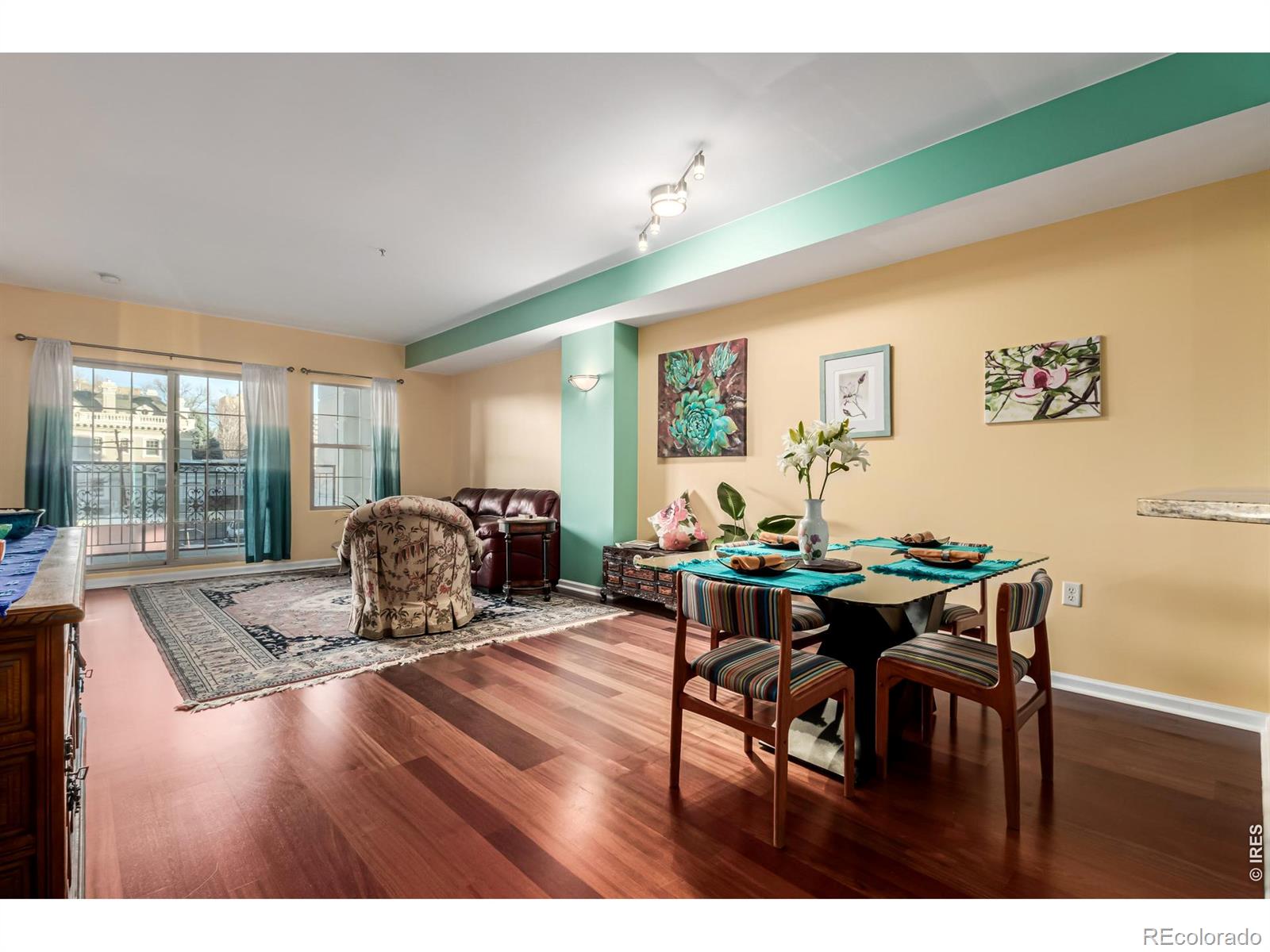 MLS Image #5 for 975 n lincoln street,denver, Colorado