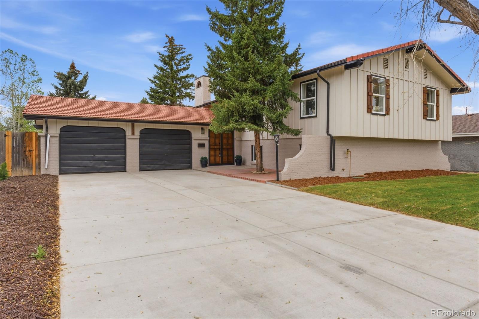 MLS Image #15 for 3111 s holly place,denver, Colorado