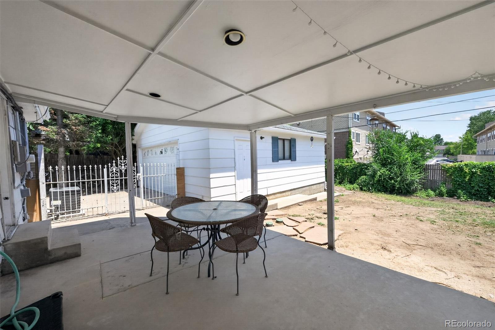 MLS Image #28 for 1580 s knox court,denver, Colorado