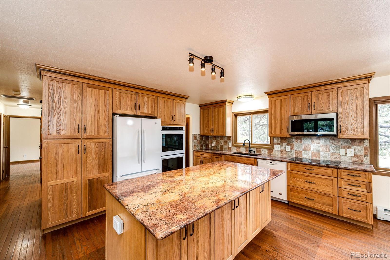 MLS Image #9 for 33802  meadowlark drive,elizabeth, Colorado