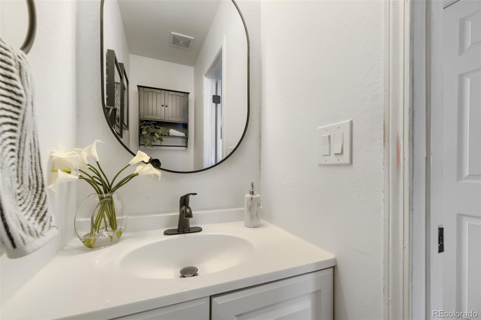 MLS Image #11 for 10742  foxwood court,parker, Colorado