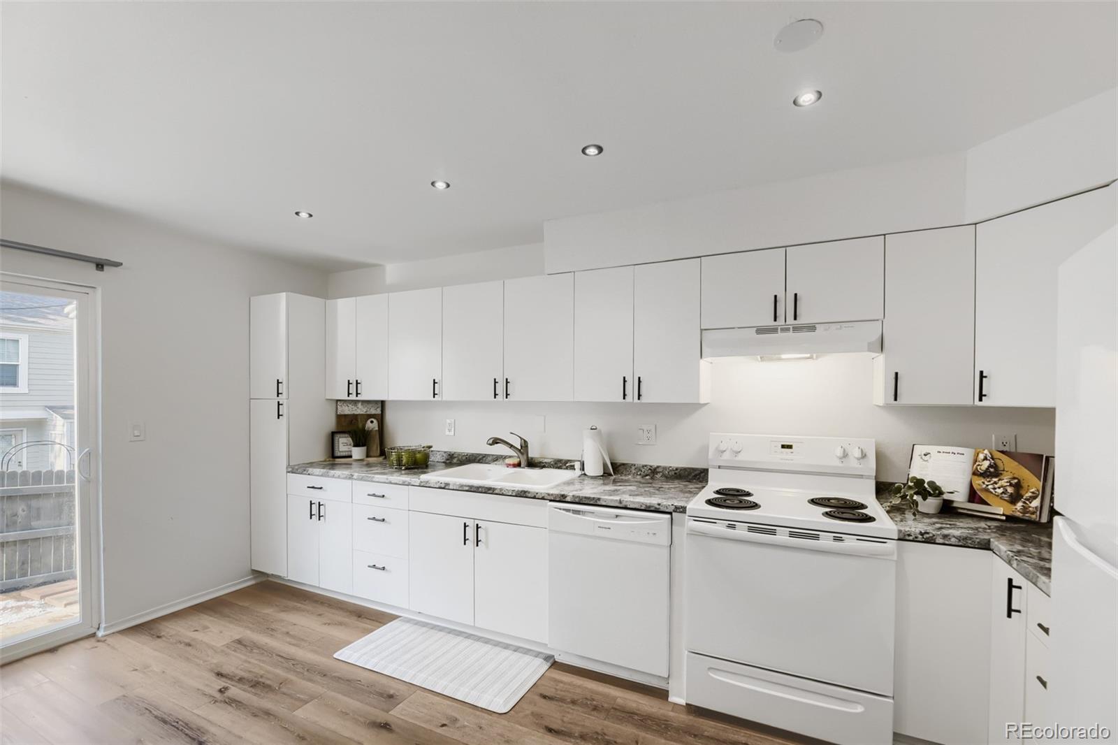 MLS Image #8 for 10742  foxwood court,parker, Colorado