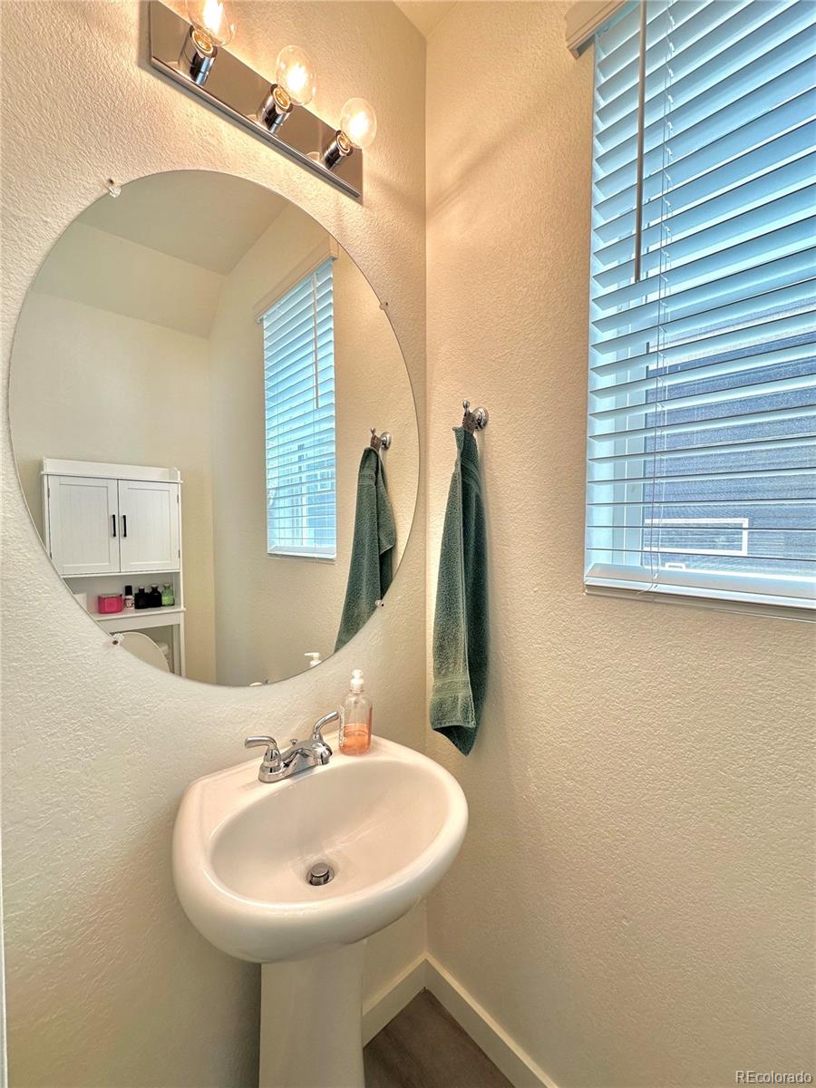 MLS Image #17 for 5030 n walden way,denver, Colorado