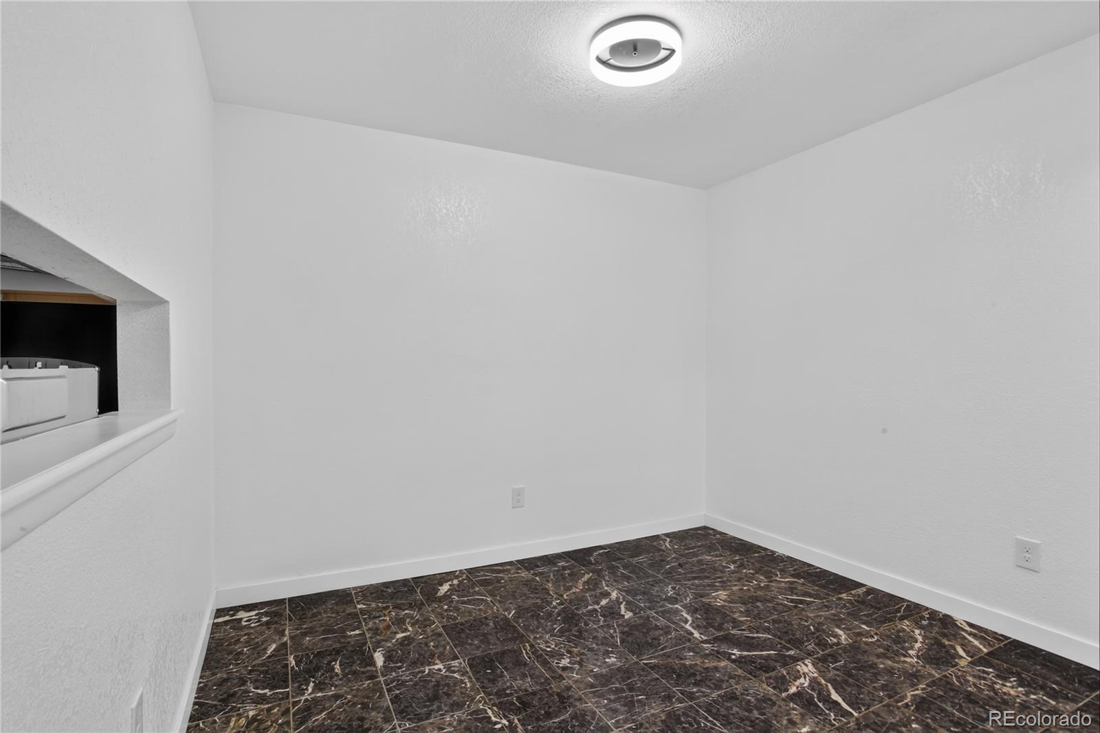 MLS Image #3 for 14226 e 1st drive c03,aurora, Colorado