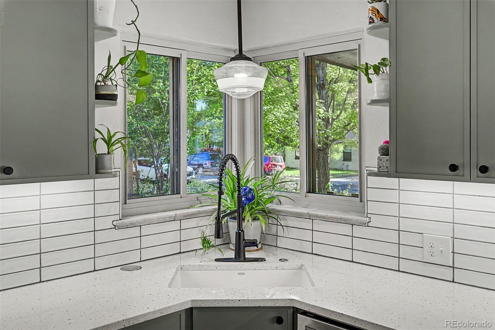 MLS Image #17 for 2960 s corona street,englewood, Colorado