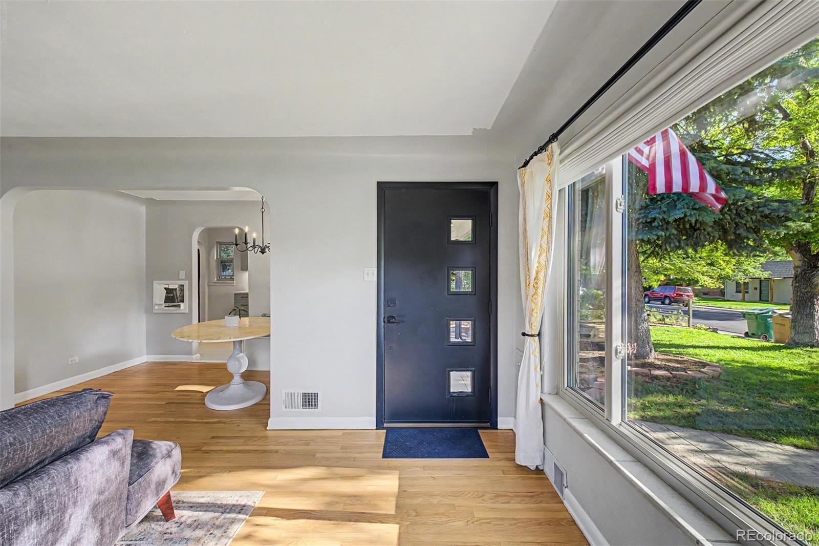 MLS Image #5 for 2960 s corona street,englewood, Colorado