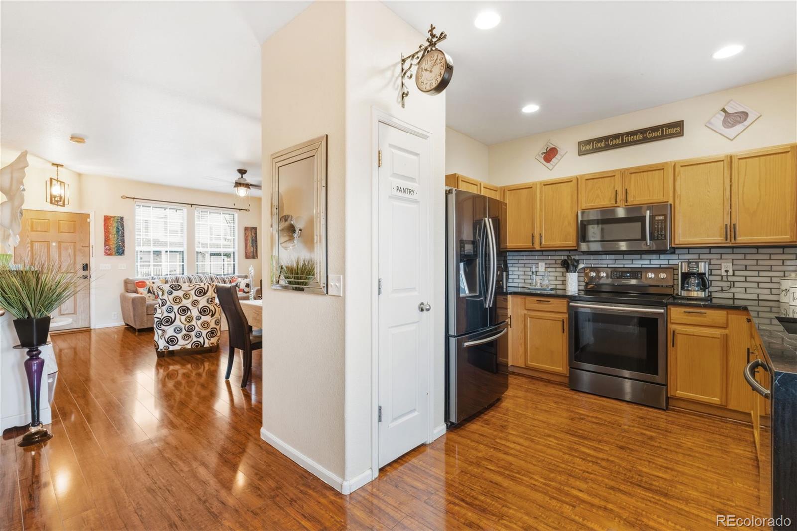 MLS Image #10 for 2044  creekridge point,colorado springs, Colorado