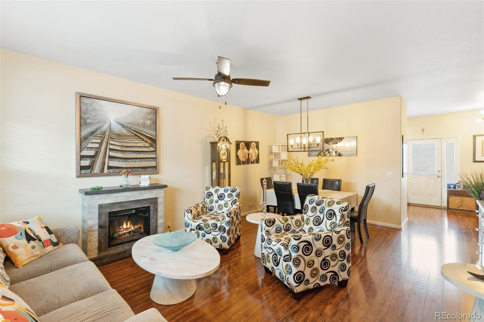 MLS Image #3 for 2044  creekridge point,colorado springs, Colorado