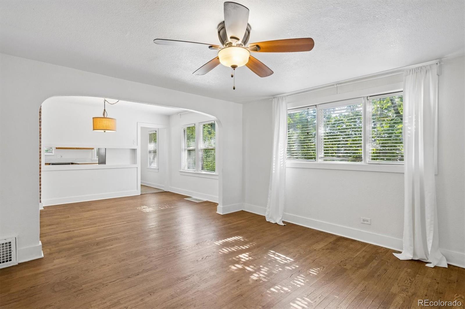 MLS Image #6 for 2835 w 4th avenue,denver, Colorado