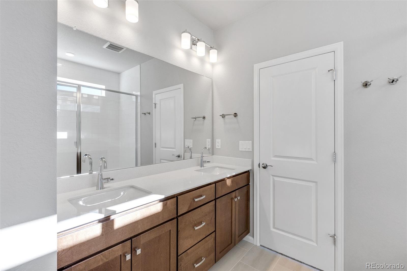 MLS Image #15 for 15352  poplar street,thornton, Colorado