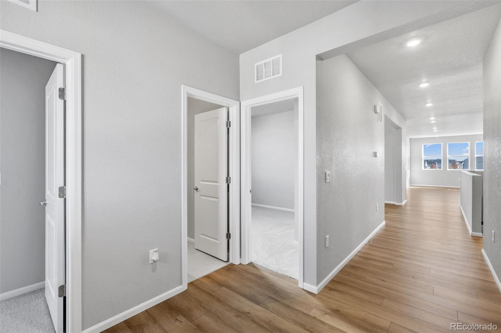 MLS Image #3 for 15352  poplar street,thornton, Colorado