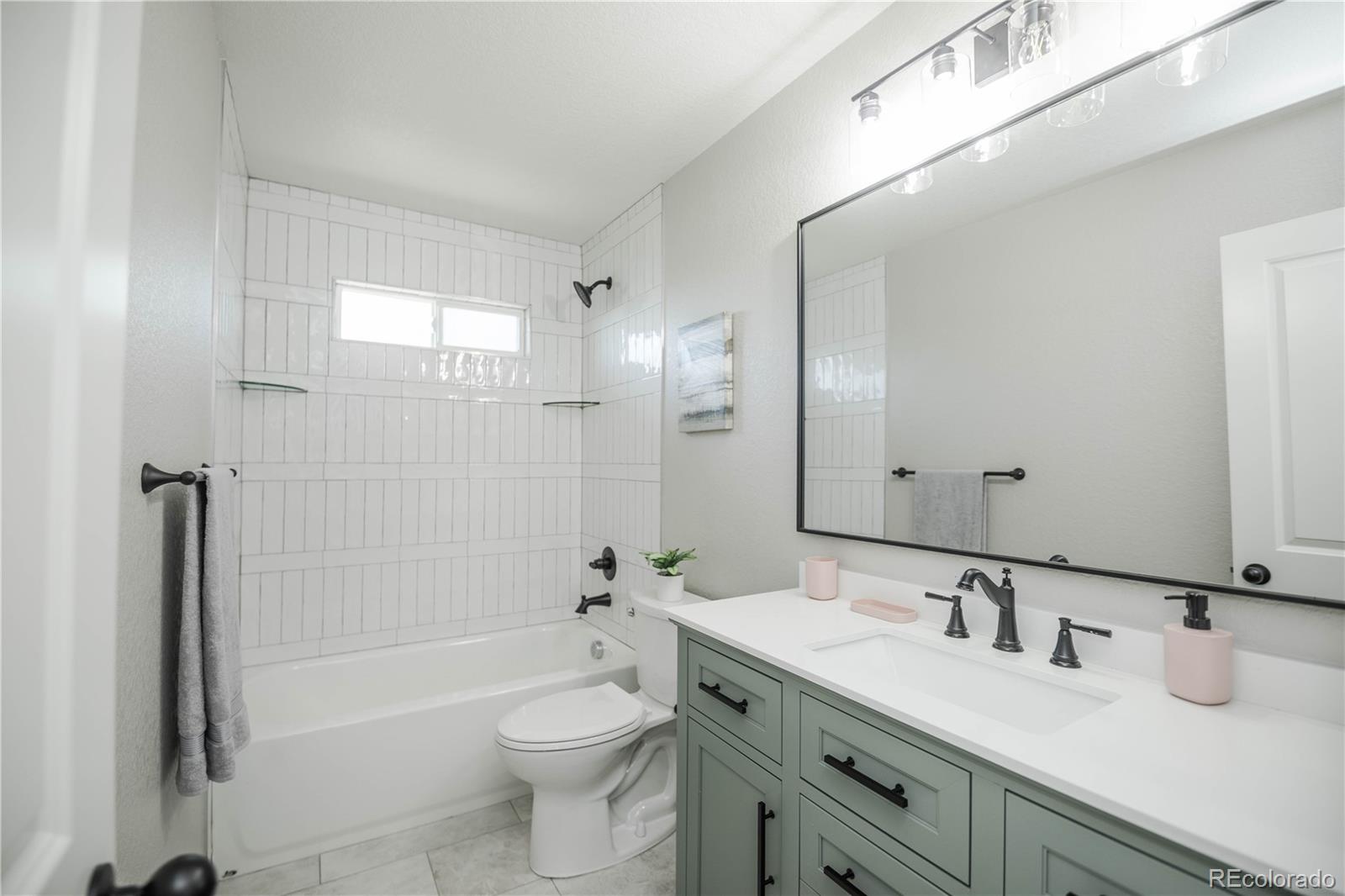 MLS Image #12 for 540  el paso boulevard,denver, Colorado