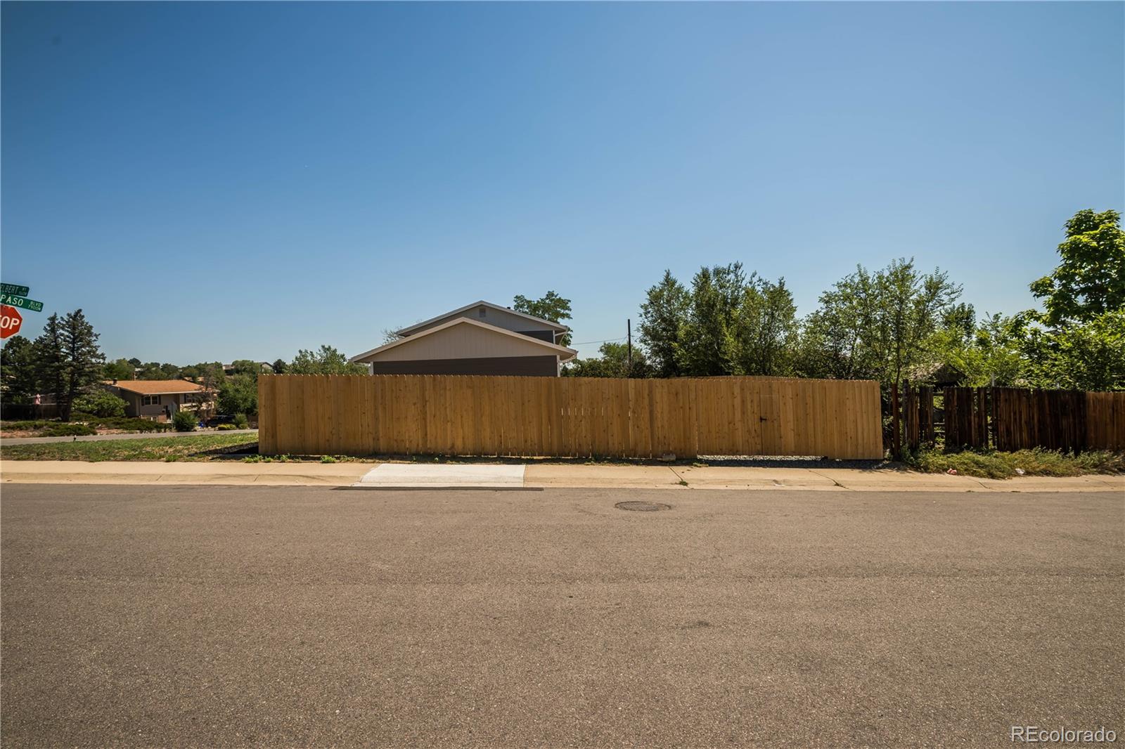 MLS Image #29 for 540  el paso boulevard,denver, Colorado