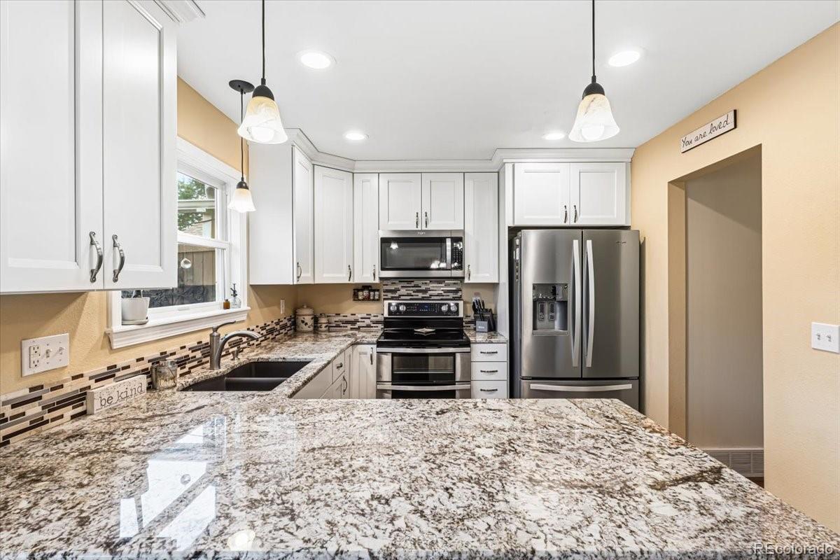 MLS Image #10 for 2719 e geddes place,littleton, Colorado