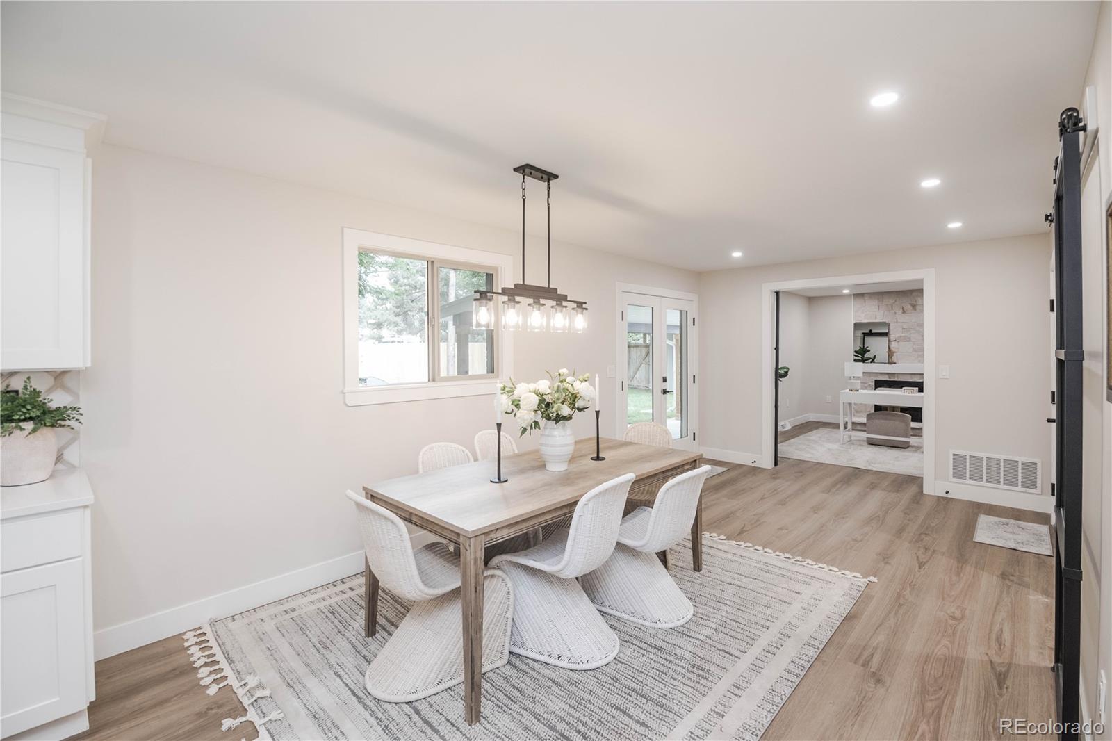 MLS Image #11 for 306 e maplewood avenue,littleton, Colorado